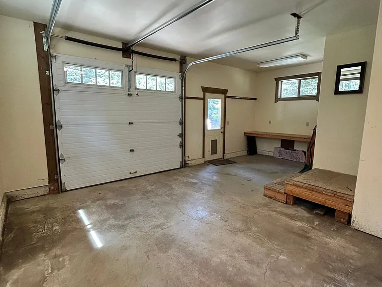 1581 Mile High Dr — Photo 10