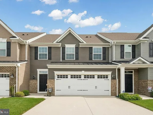 230 Hidden Acres Ln, Moorestown, NJ 08057