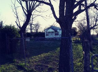 1617 Pecos St, Lockhart, TX 78644