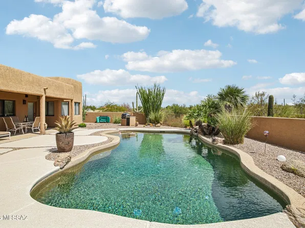 7648 N Quail Ridge Dr, Tucson, AZ 85743