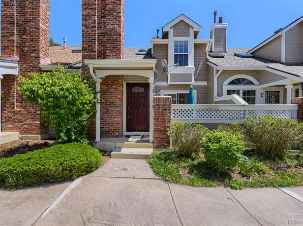 2892 W Long Circle #B, Littleton, CO 80120