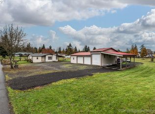 58912 Childs Rd, Saint Helens, OR 97051