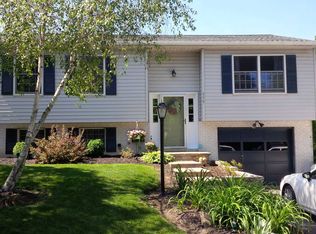 330 Kimport Ave, Boalsburg, PA 16827