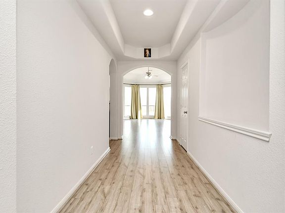 5th image of 6411 Atlasridge Drive