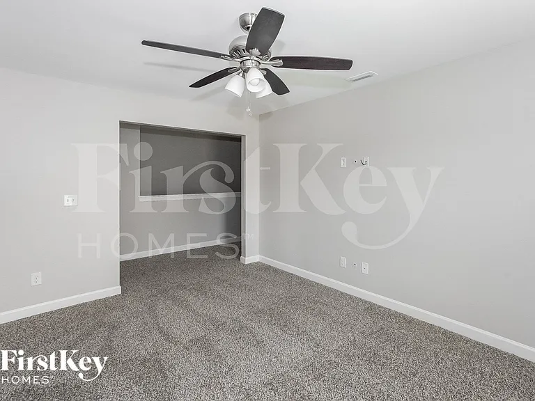 201 Jobe Dr — Photo 8