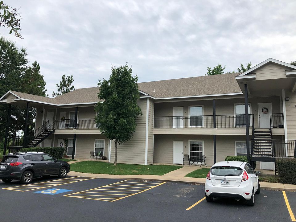 1st image of 1790 N Gregg Ave APT 7
