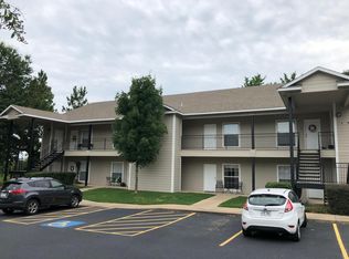 1790 N Gregg Ave APT 8, Fayetteville, AR 72703