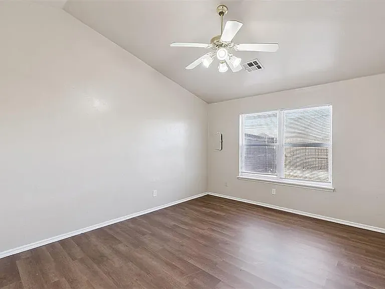 602-604 Welston Cir #1 — Photo 25
