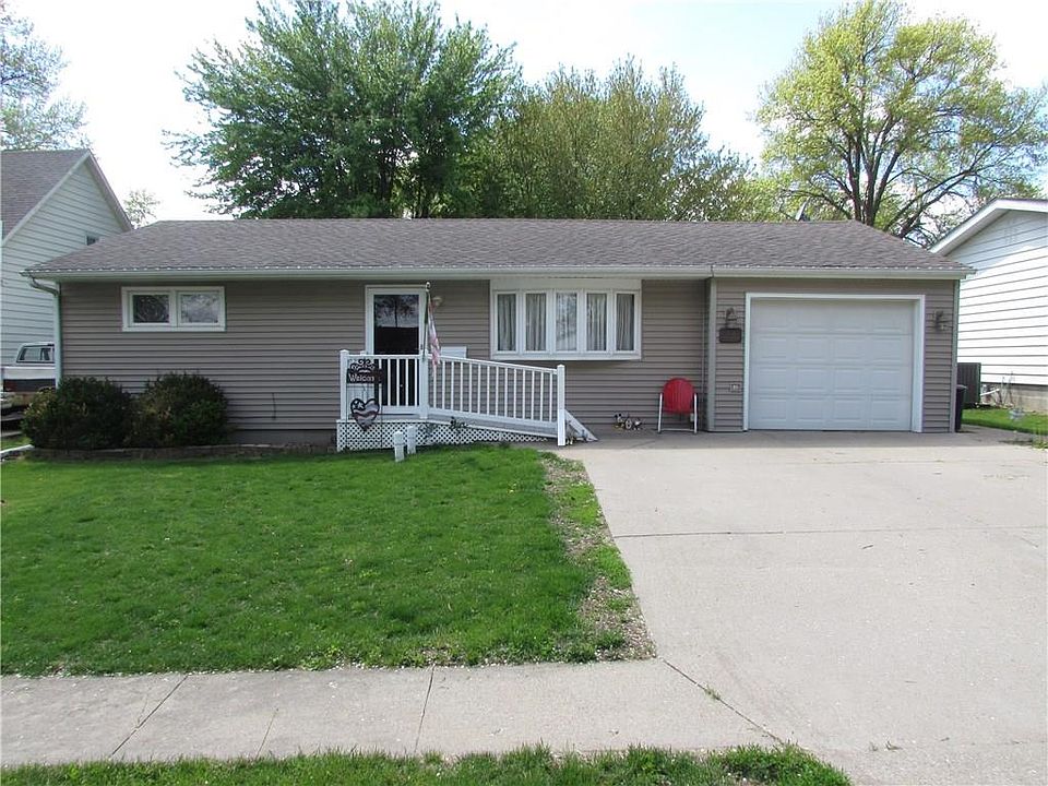 1st image of 104 N Conrey St