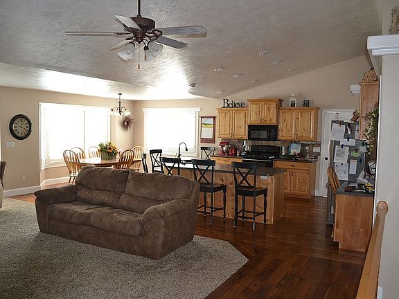 Kitchen and great room area