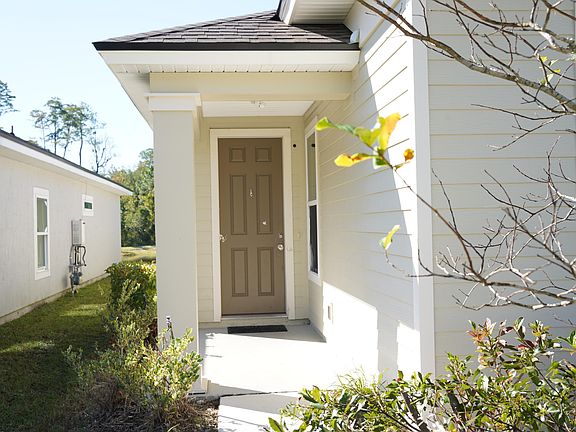 5th image of 855 Sycamore Way
