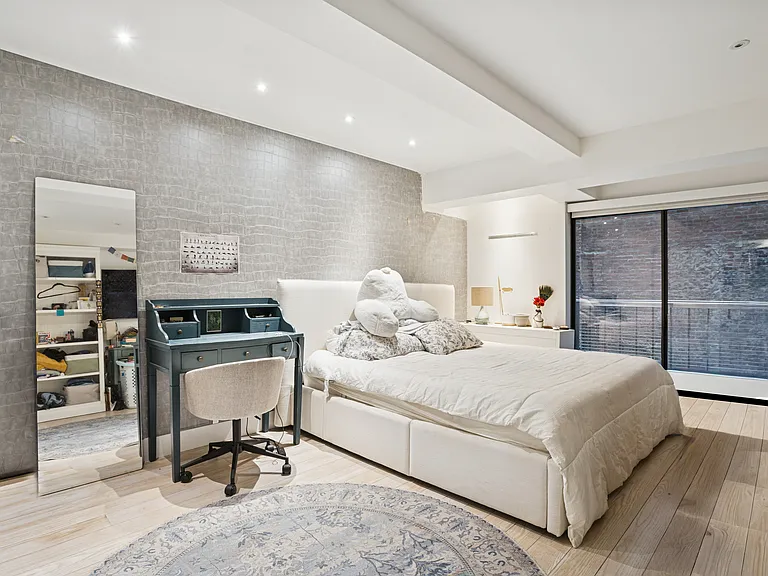 254 Park Ave S #2PR — Photo 6
