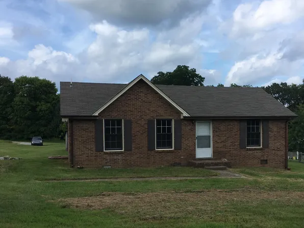 (undisclosed Address), White Bluff, TN 37187