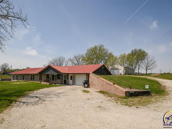 Lyndon Real Estate Lyndon Ks Homes For Sale Zillow