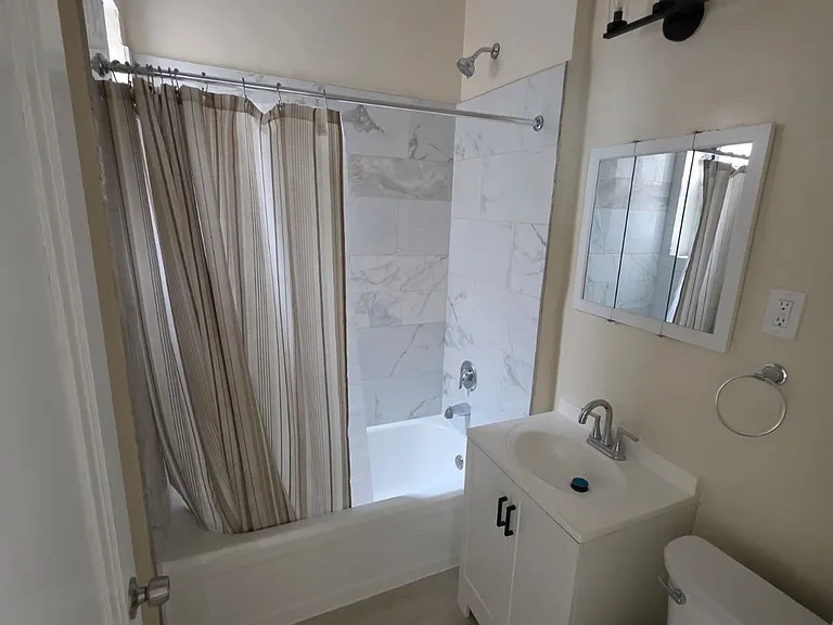 111 Lewis St #2 — Photo 10