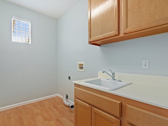 4th image of 4824 Darlington Ln