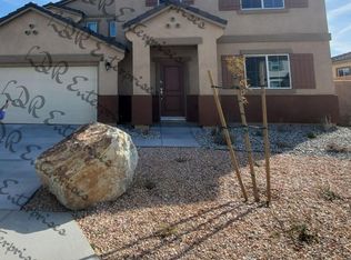 12955 Oakwood St, Victorville, CA 92392