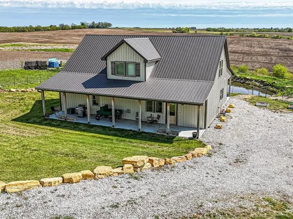 21542 Old 40 Hwy, Higginsville, MO 64037