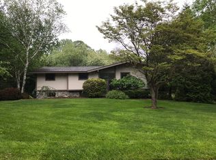 43 Tenby Chase Dr, Newark, DE 19711