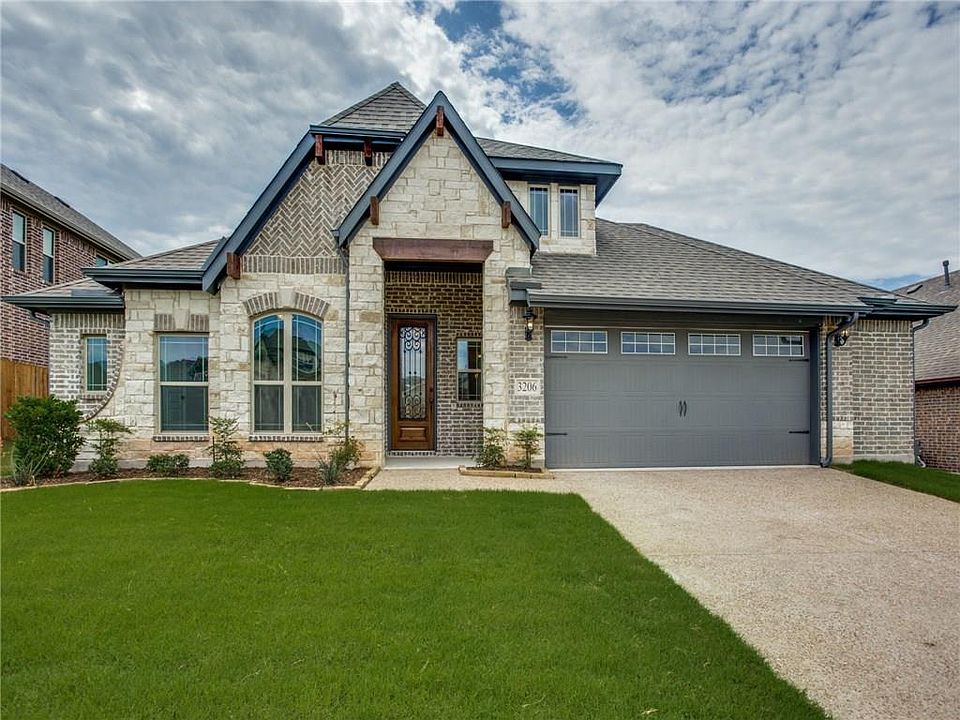 1st image of 3206 Creekhaven Dr