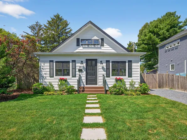 25 W 5th Street, Locust Valley, NY 11560