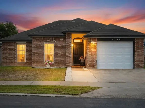 1321 Calle San Carlos, Corpus Christi, TX 78417