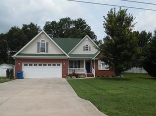 1209 E End Rd, Manchester, TN 37355