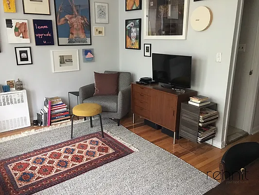 Rented by Rennit Inc. | media 22