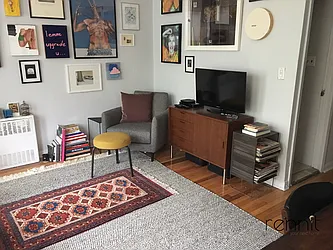 Rented by Rennit Inc.
