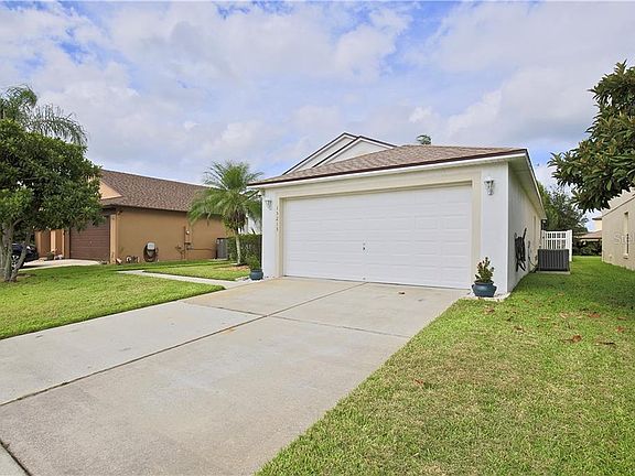 2nd image of 15213 Sugargrove Way