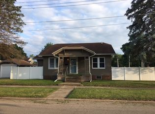 60 E Cherry St, Canton, IL 61520