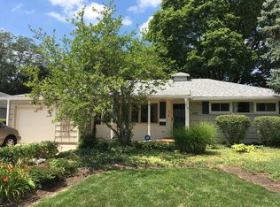 1121 Westminster Rd, Joliet, IL 60435