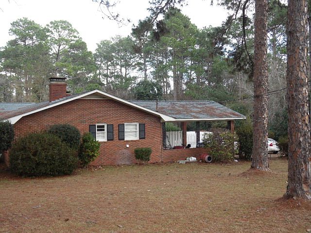2nd image of 601 Kissingbower Rd
