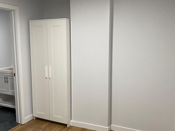 4th image of 6410 Haverford Ave #1F