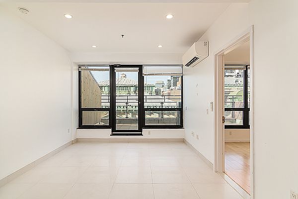 1st image of 227 Grand St #8D