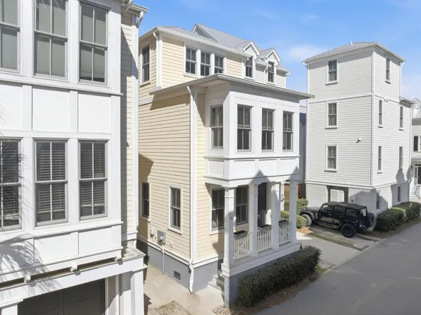 44 Dereef Ct, Charleston, SC 29403