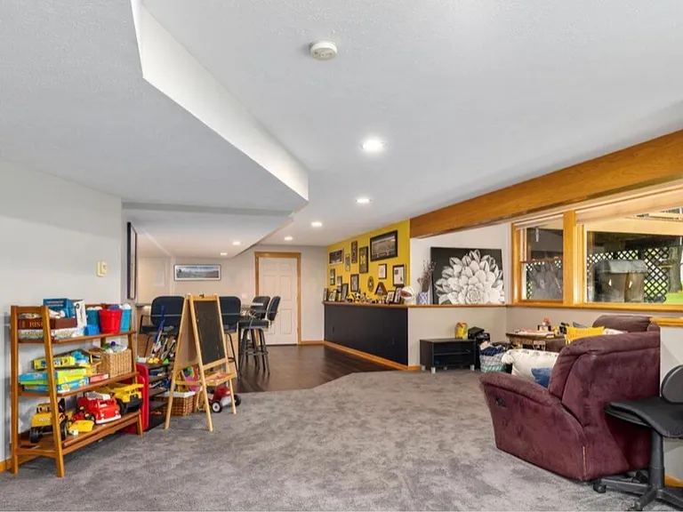 61 Greystone Ct NE — Photo 15