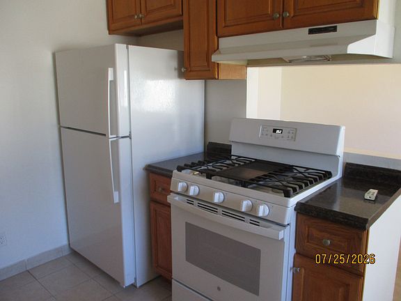 4th image of 1417 5th St APT 7