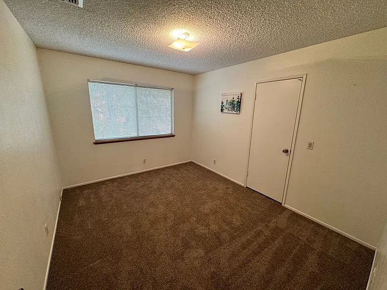 212 Washington Way — Photo 8