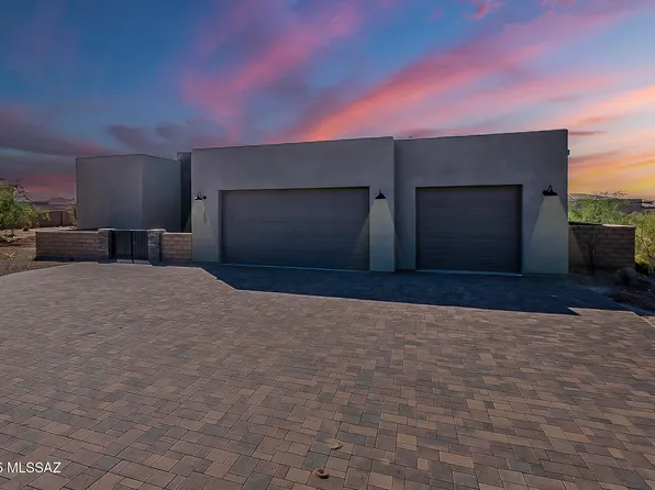 155 N Scenic Vista Dr, Sahuarita, AZ 85629