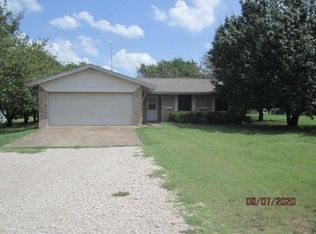 2310 Onward Rd, Midlothian, TX 76065
