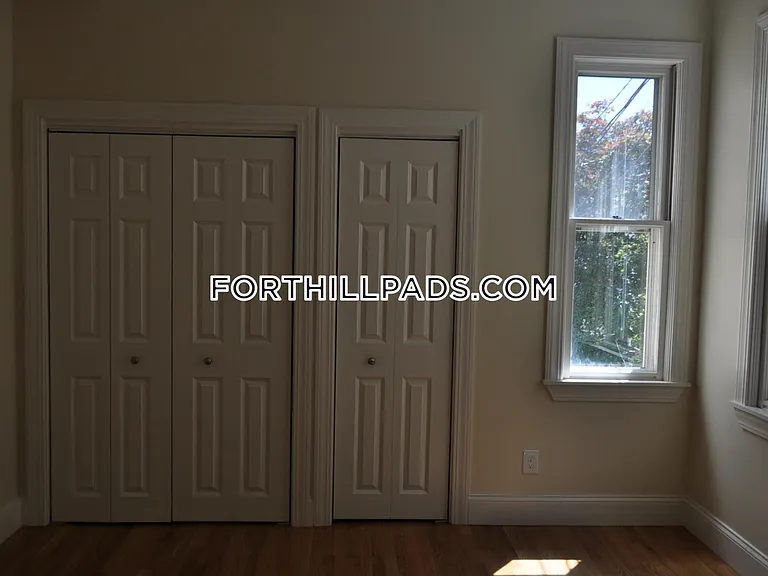 34 Juniper St #1 — Photo 38