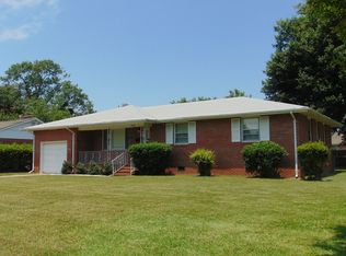 5024 Smith Farm Rd, Virginia Beach, VA 23455