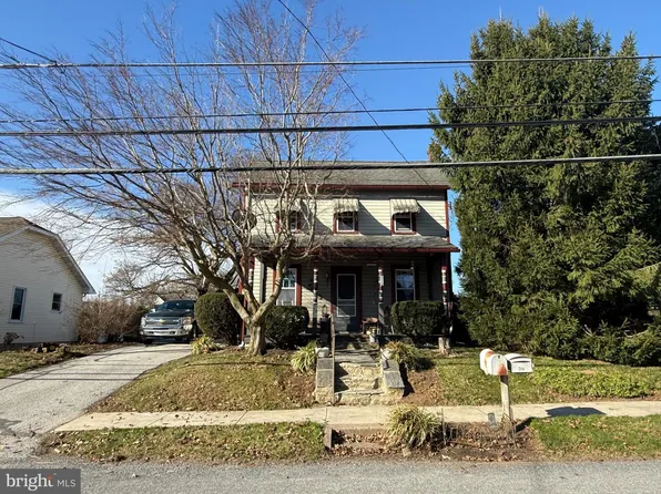 212 Cochran St, Cochranville, PA 19330