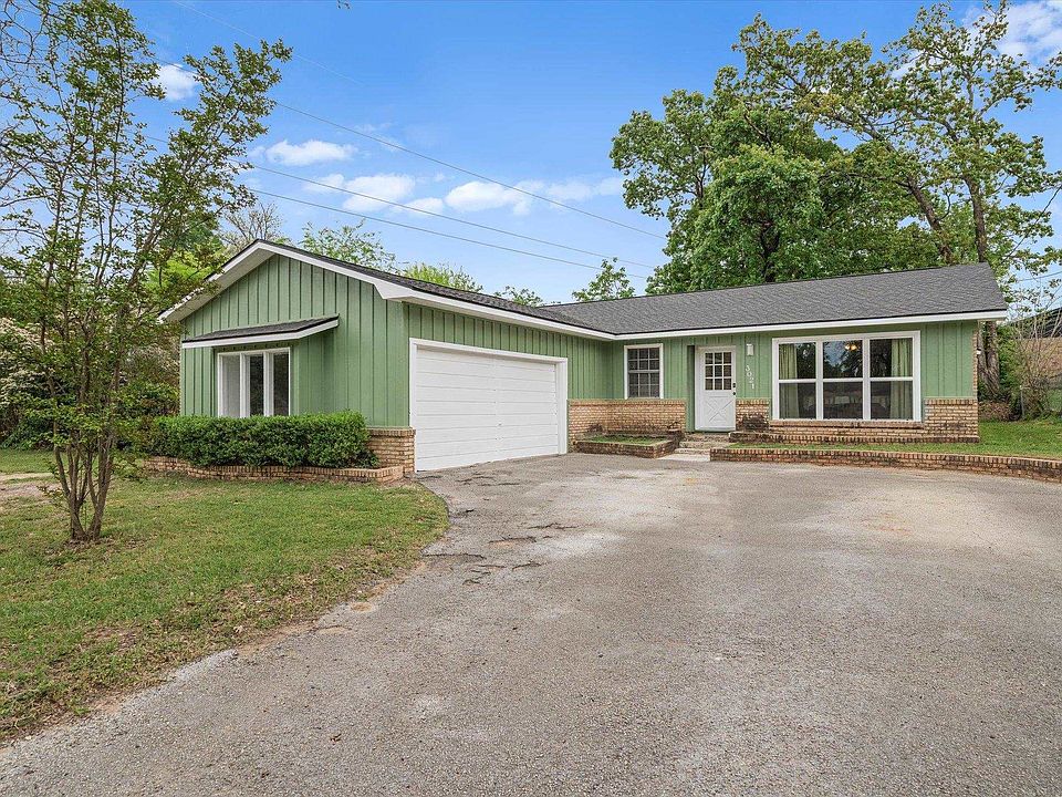 1st image of 3021 Williamsburg Dr