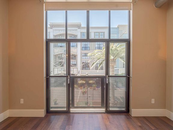 3rd image of 334 Santana Row APT 227