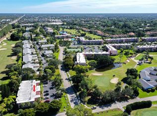 101 Forest Lakes BLVD #A203, NAPLES, FL 34105