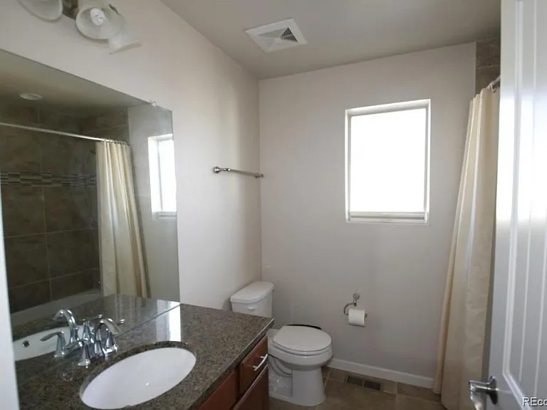 15801 E Broncos Pl — Photo 33
