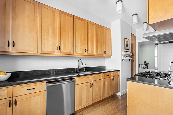 Sold by Compass | media 3