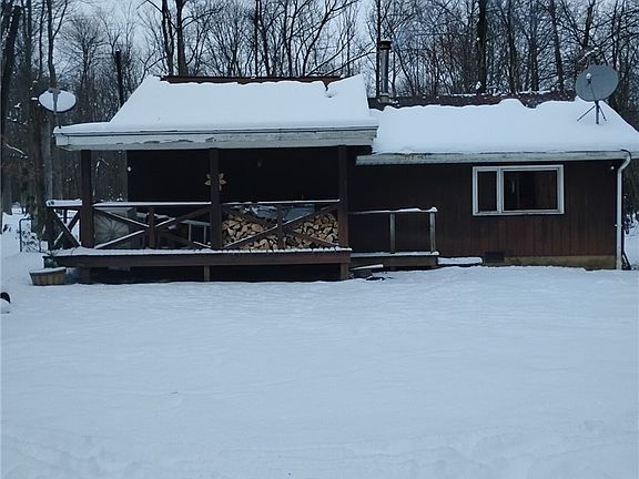 3rd image of 950 Springfield Rd